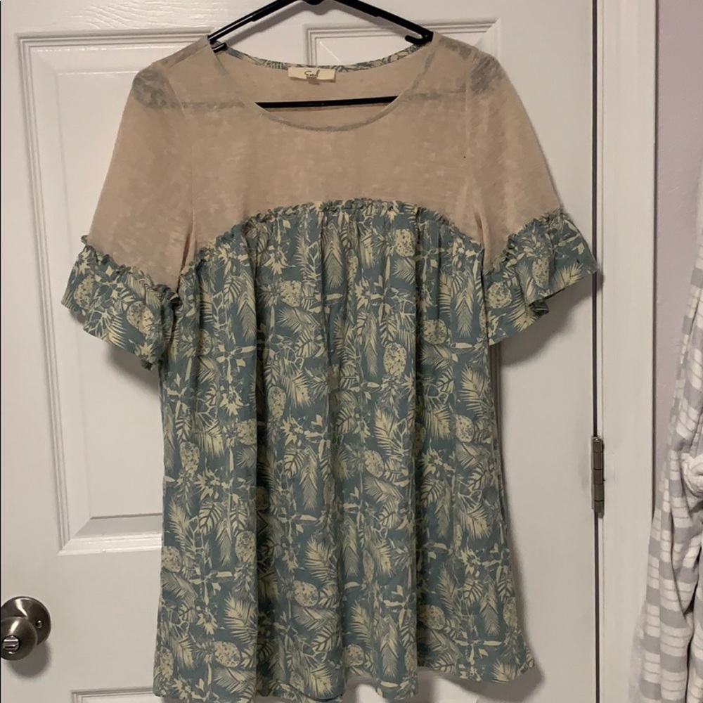 Babydoll shirt NWOT boutique brand size M